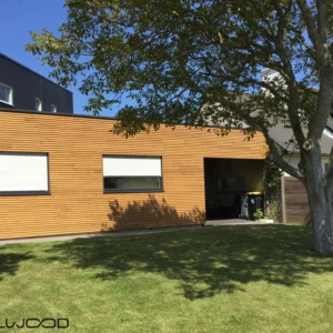 BARDAGE BOIS EPICÉA CLASSE 3.1 SATURÉ TON BOIS BRUN (HAVANE) - ASLOG 26*122*LONG.DISPONIBLE - Ambiance2 img