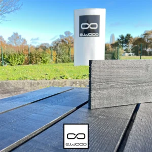 BARDAGE BOIS EPICÉA CLASSE 3.1 PEINT NOIR INTENSE BLACK - ROUGH 18*150*LONG.DISPONIBLE - Zoom img