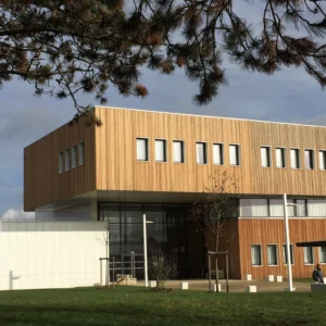 BARDAGE BOIS DOUGLAS CLASSE 3.1 ROSE DOUGLAS - LARS 21*132*LONG.DISPONIBLE - Ambiance2 img