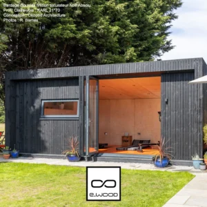 BARDAGE BOIS DOUGLAS CLASSE 3.2 SATURÉ NOIR ABSOLU - KARL 21*45*LONG.DISPONIBLE - Ambiance1 img