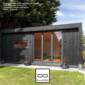 BARDAGE BOIS DOUGLAS CLASSE 3.2 SATURÉ NOIR ABSOLU - KARL 21*90*LONG.DISPONIBLE - Ambiance2 img