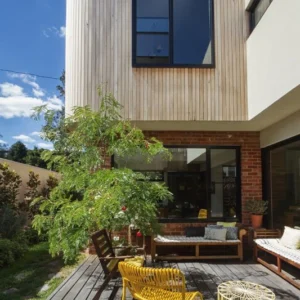 BARDAGE BOIS CHÂTAIGNIER ABOUTÉ CLASSE 4 NATUREL - ASLOG 21*125*3000 - Ambiance2 img