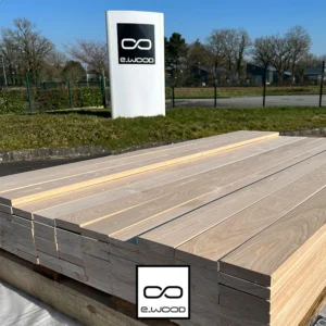 BARDAGE BOIS CHÂTAIGNIER ABOUTÉ CLASSE 4 NATUREL - KARL MIX 21*385*LONG.DISPONIBLE - Packaging img