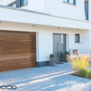 BARDAGE BOIS CHÊNE ABOUTÉ CLASSE 4 NATUREL - KARL2 40*70*3000 - Ambiance2 img