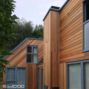 BARDAGE BOIS WESTERN RED CEDAR CLEAR 2 CLASSE 3.2 NATUREL - IVAR 18*125*LONG.DISPONIBLE - Ambiance1 img