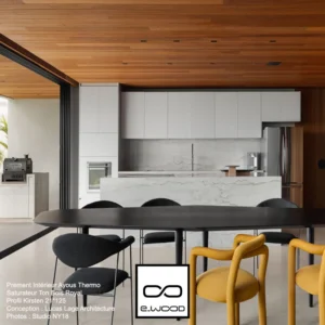 PAREMENT MURAL BOIS AYOUS THERMO CLASSE 3.2 SATURÉ TON BOIS ROYAL - KIRSTEN 21*125*LONG.DISPONIBLE - Ambiance3 img