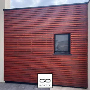 BARDAGE BOIS PADOUK CLASSE 4 NATUREL - SVEN1 20*68*LONG.DISPONIBLE - Ambiance2 img