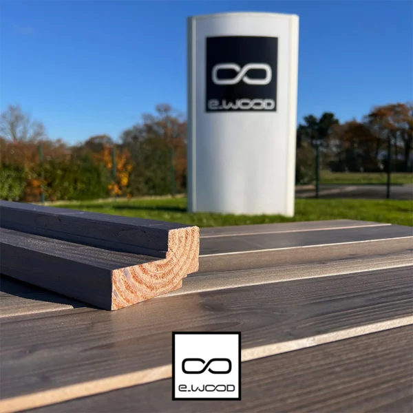 ACCESSOIRES BARDAGE BOIS DOUGLAS CLASSE 3.1 SATURÉ GRIS SILVER - ANGLE SORTANT 48*90*3500 - Packshot2 img