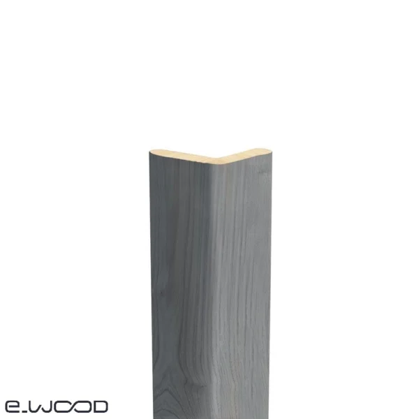 ACCESSOIRES BARDAGE BOIS CHÂTAIGNIER ABOUTÉ CLASSE 4 SATURÉ GRIS FUSAIN - CORNIERE ANGLE 45*45*3000 - Packshot1 img
