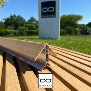 ACCESSOIRE BARDAGE E-WOOD® BOIS COMPOSITE EXCELLENCE BROSSÉ TON BOIS RED CEDAR - CORNIERE ANGLE 66*66*3000 - Packshot1 img