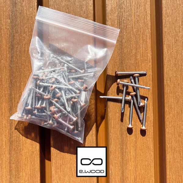 ACCESSOIRE BARDAGE E-WOOD® BOIS COMPOSITE TON BOIS TEAK - VIS COULEUR BARDAGE COMPOSITE 4,2X38 INOX A2 SACHET DE 100 VIS - Packaging img