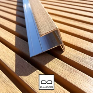 ACCESSOIRE BARDAGE E-WOOD® BOIS COMPOSITE EXCELLENCE BROSSÉ TON BOIS RED CEDAR - PROFIL FINITION 37*61*3000 - Zoom2 img