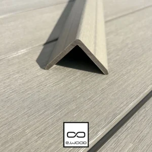ACCESSOIRE BARDAGE E-WOOD® BOIS COMPOSITE EXCELLENCE BROSSÉ GRIS ANTIQUE - CORNIERE ANGLE LOKI 55*55*3000