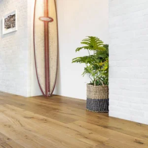 PARQUET CONTRECOLLÉ EVASION CHÊNE HUILE UV HONORAT - GO2 - CLIC 14*190*1900 - Ambiance1 img