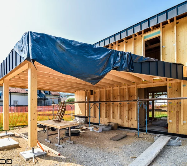 PANNEAU CONTREPLAQUÉ BOIS PIN RADIATA - 18 MM BORDS DROITS 18*1250*2500 - Ambiance1 img