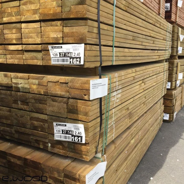 TERRASSE BOIS PIN SYLVESTRE US CLASSE 4 VERT - 1 FACE RAINURÉE 1 FACE LISSE 27*145*LONG.DISPONIBLE - Packshot2 img