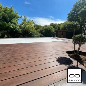 TERRASSE FELIXWOOD® BAMBOO THERMO CLASSE 4 BRUN INTENSE + FINITION HUILÉ - CLIP 18*155*1850 - Ambiance2 img
