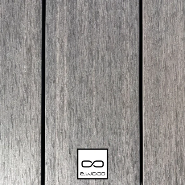 TERRASSE E-WOOD® BOIS COMPOSITE SEMI PLEIN STRUCTURÉ ET BROSSÉ GRIS SILVER - CLIP 23*210*4000 - Packshot1 img