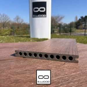 TERRASSE E-WOOD® BOIS COMPOSITE EXCELLENCE SEMI-PLEIN STRUCTURÉ ET BROSSÉ TON BOIS IPÉ - CLIP 23*210*4000 - Zoom2 img