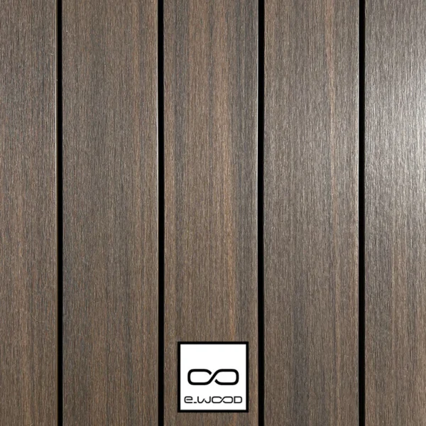 TERRASSE E-WOOD® BOIS COMPOSITE PLEIN STRUCTURÉ ET BROSSÉ TON BOIS AGED WOOD - A VISSER 23*138*3000 - Packshot2 img