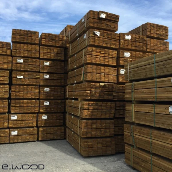 OSSATURE TERRASSE BOIS PIN SYLVESTRE CLASSE 4 VERT - ANGLES ARRONDIS 58*168*LONG.DISPONIBLE - Packaging img
