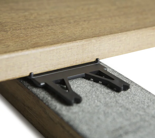 ACCESSOIRES TERRASSE - CALES DE VENTILATION NÖVLEK BOITE DE 100 CALES POUR ENVIRON 6M2 DE TERRASSE. - Ambiance1 img