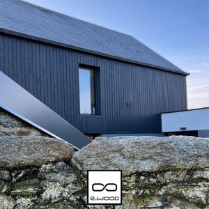 BARDAGE BOIS EPICÉA CLASSE 3.1 SATURÉ NOIR CHARBON - IVAR 20*125*LONG.DISPONIBLE